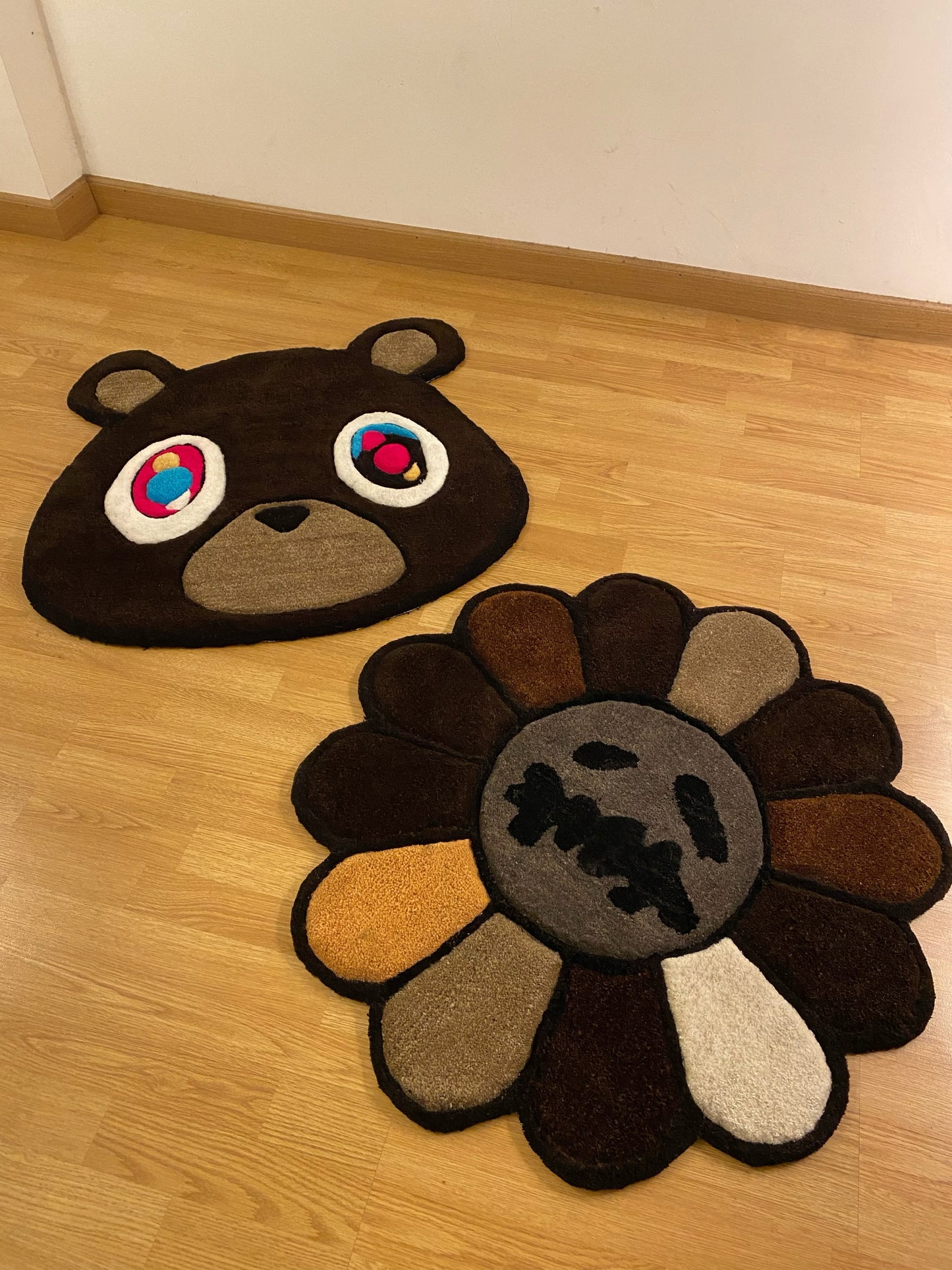 Kanye bear x Murakami