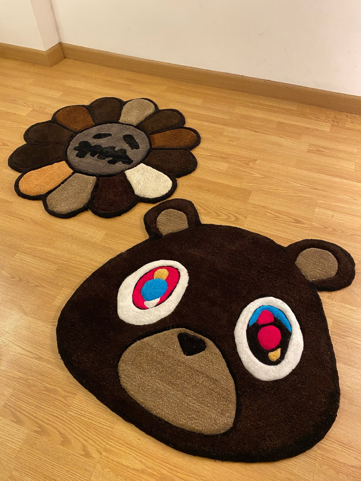Kanye bear x Murakami